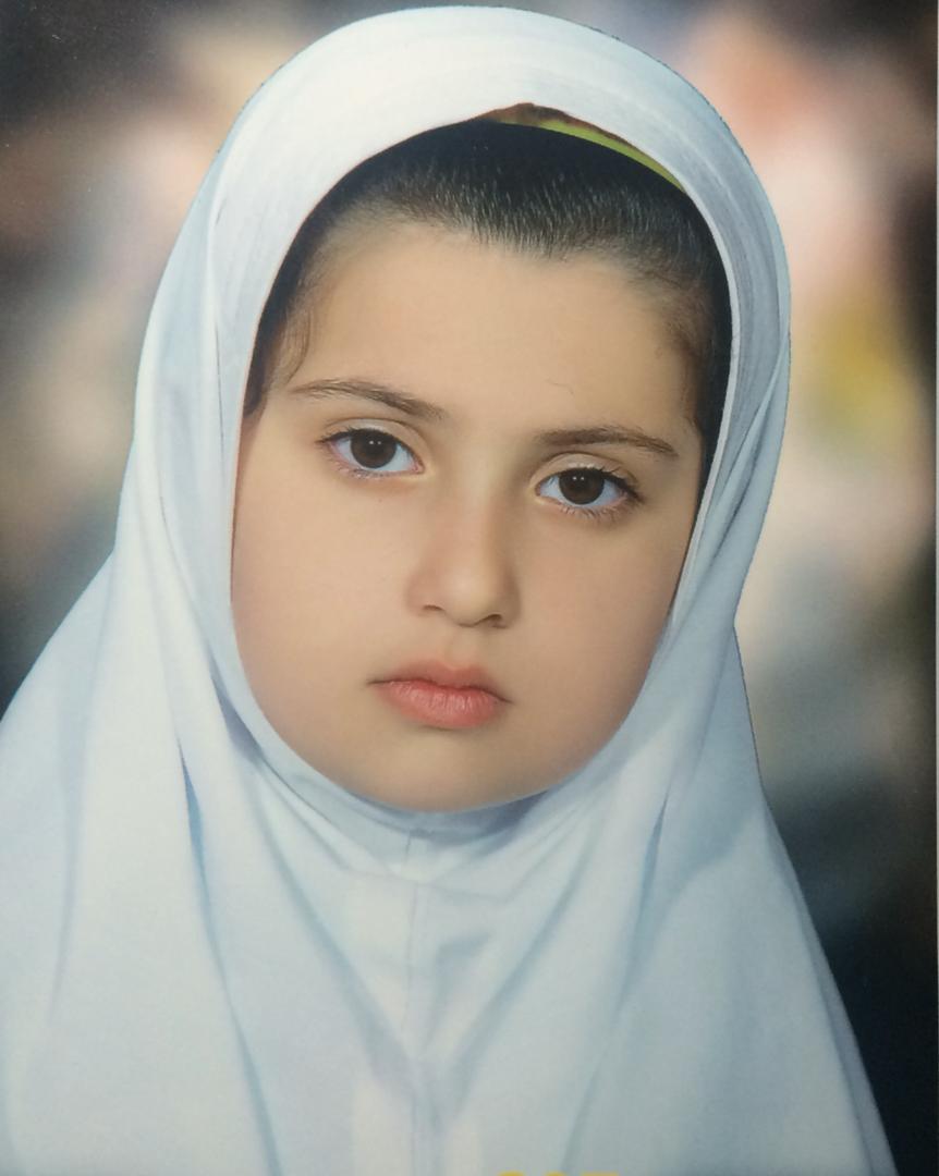 گفتوگو با صدف شریفی، دهم تجربی از اسلامآبادغرب - تصویر 1