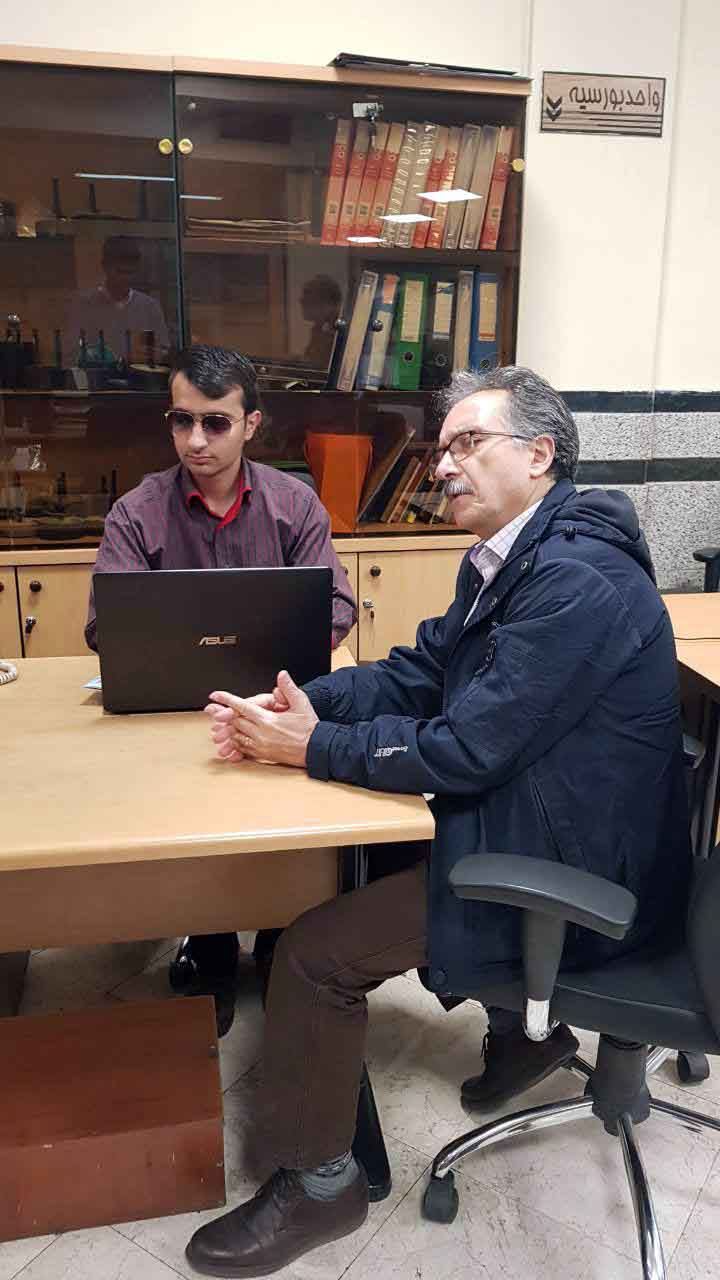 گفتوگو با علیرضا ایزدی، رتبهی 3 سال 96 (نابینای مطلق) گفتوگو با علیرضا ایزدی، رتبهی 3 سال 96 (نابینای مطلق)