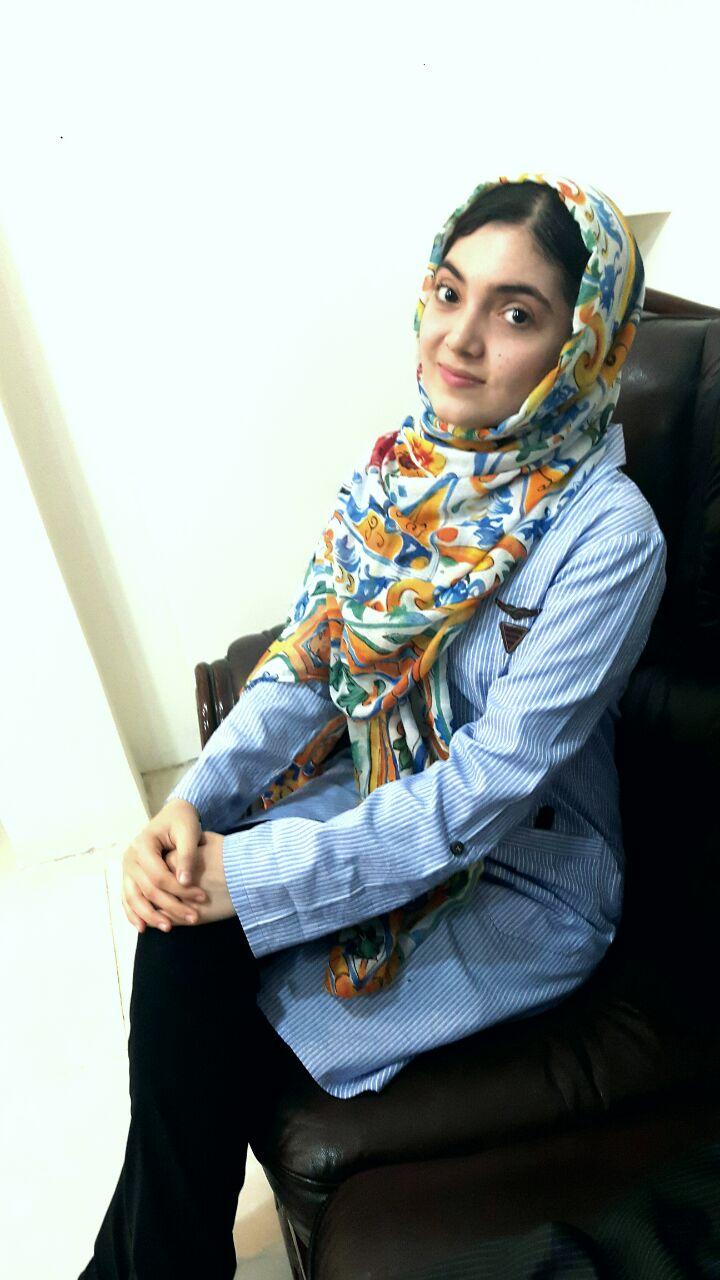 عسل رضایی از اهواز (تیزهوشانی‌ها)