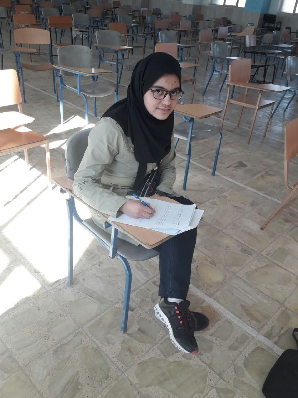  ملیکا شیرعلی، دانش‌آموز تجربی از شهرضا با تراز 7565