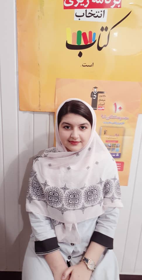 گفت‌وگو با نیکا اکبری، کلاس هشتم از گچساران - تصویر 1