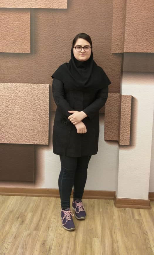 سمانه توتونچیان، دانش‌آموز برتر تجربی در یک نگاه