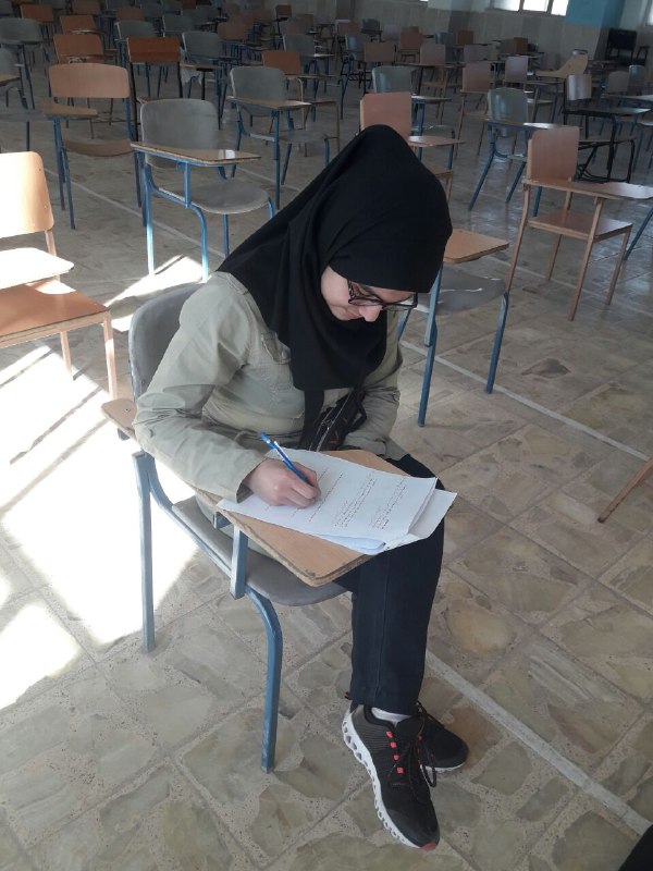  ملیکا شیرعلی، دانش‌آموز تجربی از شهرضا با تراز 7565