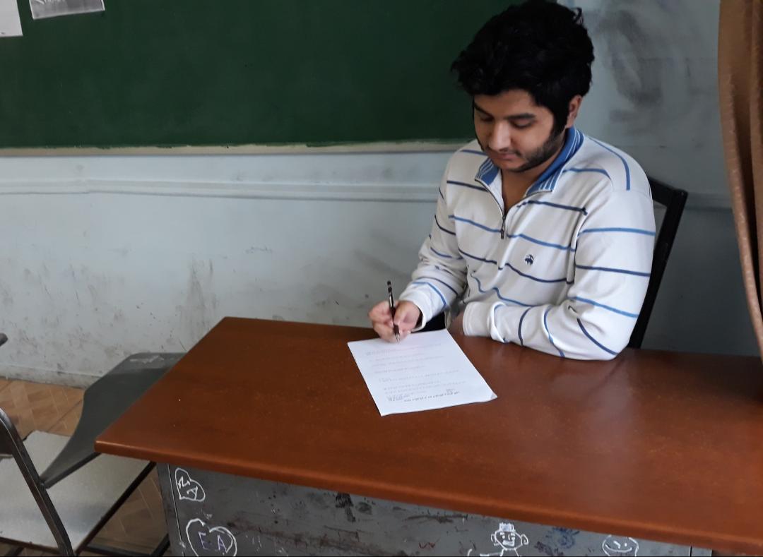 امیررضا عباس‌نژاد، دوازدهم تجربی با تراز 7982