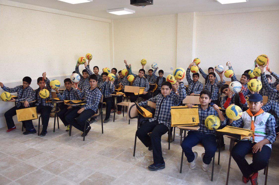 دبیرستان 12کلاسه بنیادقلم‌چی شهر سیل زده پل‌دختر افتتاح شد - تصویر 4